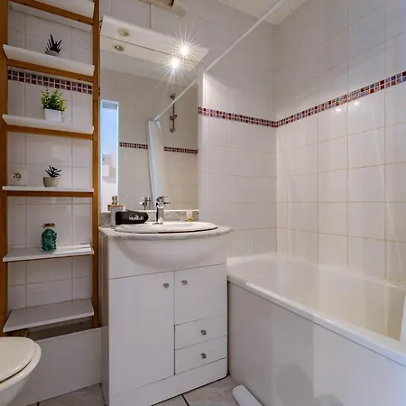Charming - Ski-in Ski-out Access, 4 Guests, - Cimes De Caron فال تورُن