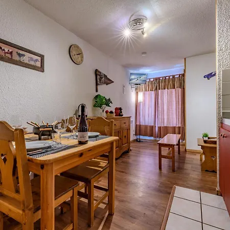 Charming - Ski-in Ski-out Access, 4 Guests, - Cimes De Caron شقة