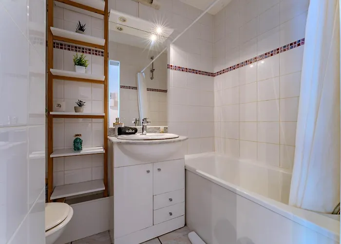 Charming - Ski-in Ski-out Access, 4 Guests, - Cimes De Caron Val Thorens