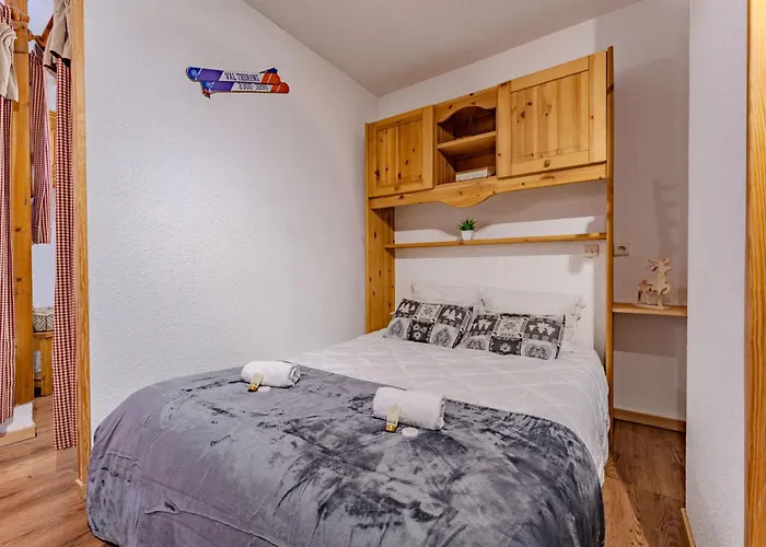 Daire Charming - Ski-in Ski-out Access, 4 Guests, - Cimes De Caron *